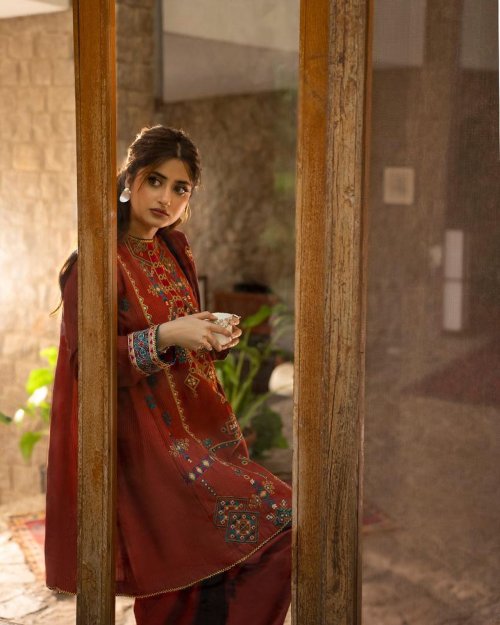 Sajal Ali - Super Talented Pakistani Actress