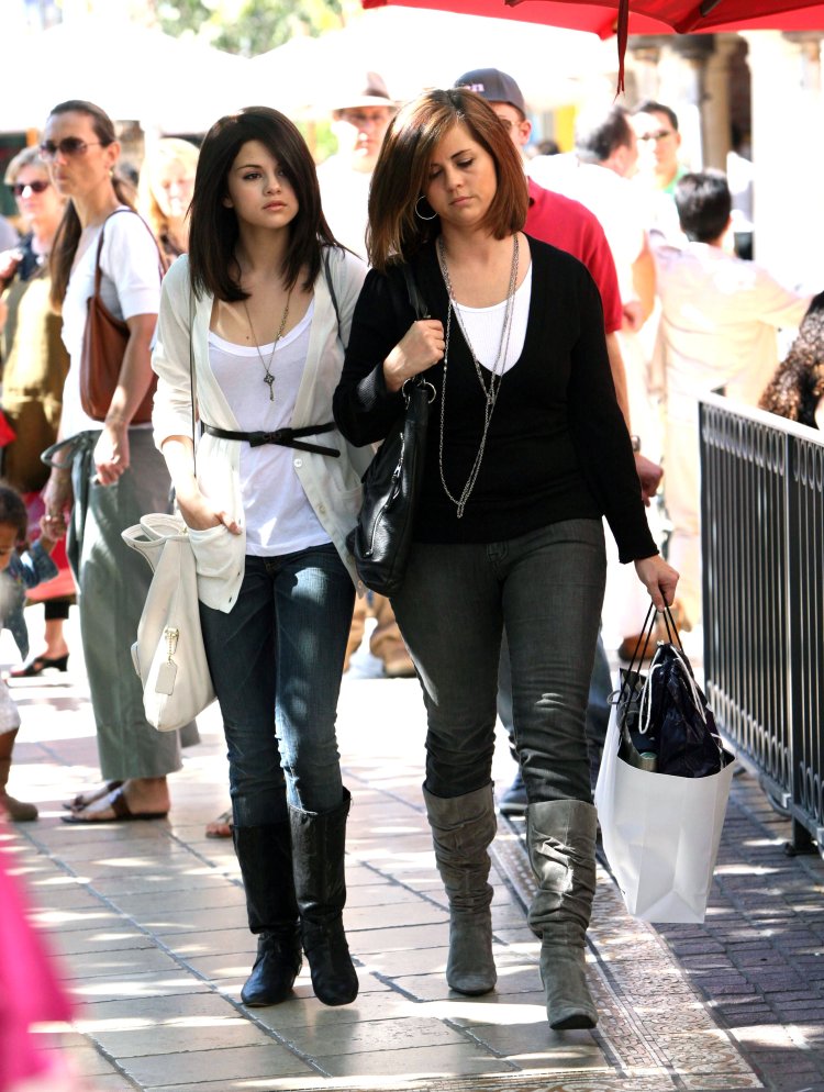 Selena Gomez Family