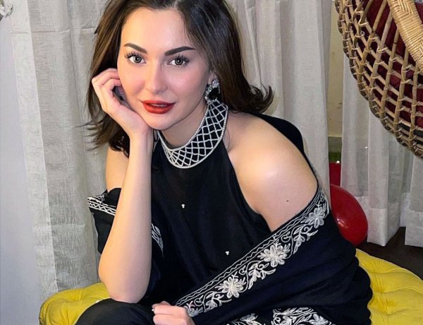 Hania Amir: My Parents divorced when I was young